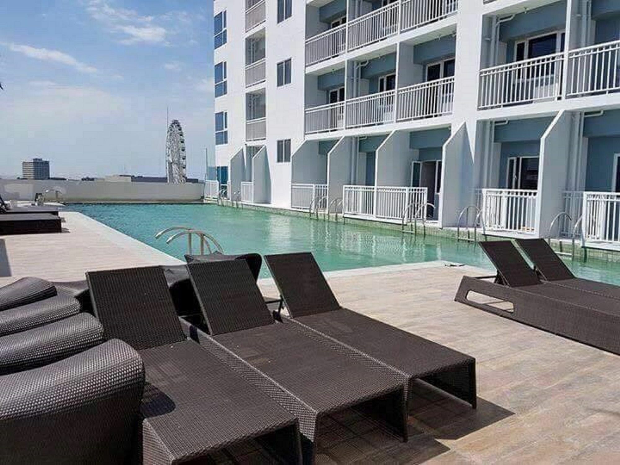 פאסאי Seabreeze Residences At Breeze Residences מראה חיצוני תמונה